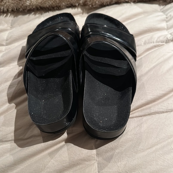 Vince black flats size 6 - Picture 3 of 5